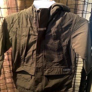 Lands End kids 5/6 winter jacket. Olive green